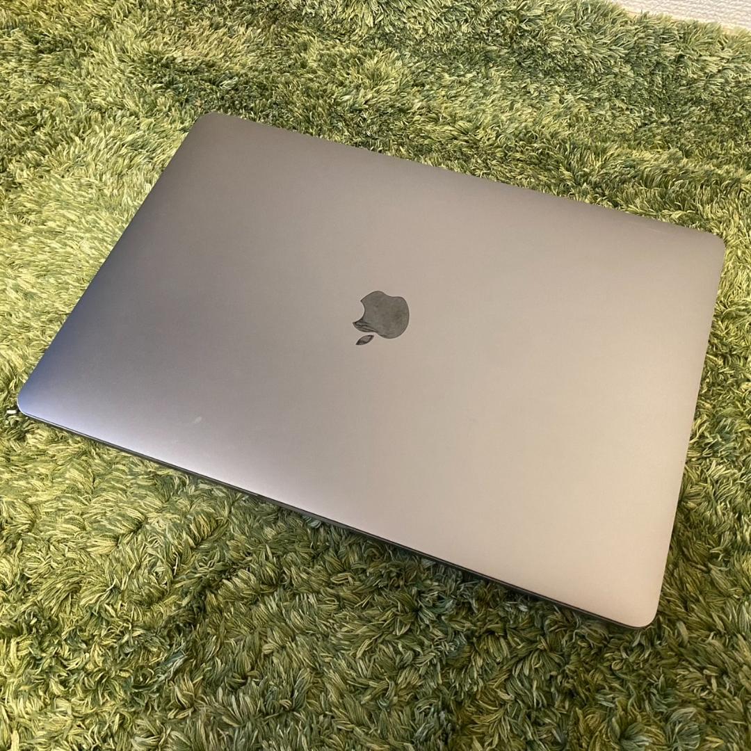 元値30万超 大幅値下げ│MacBookPro15インチ 2019 ※傷あり美品