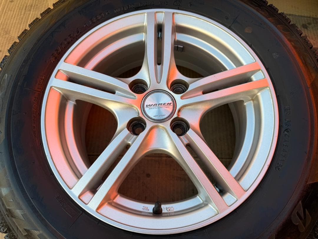 カローラ フリード (4H) ノート スタッドレスセット 185/70R14