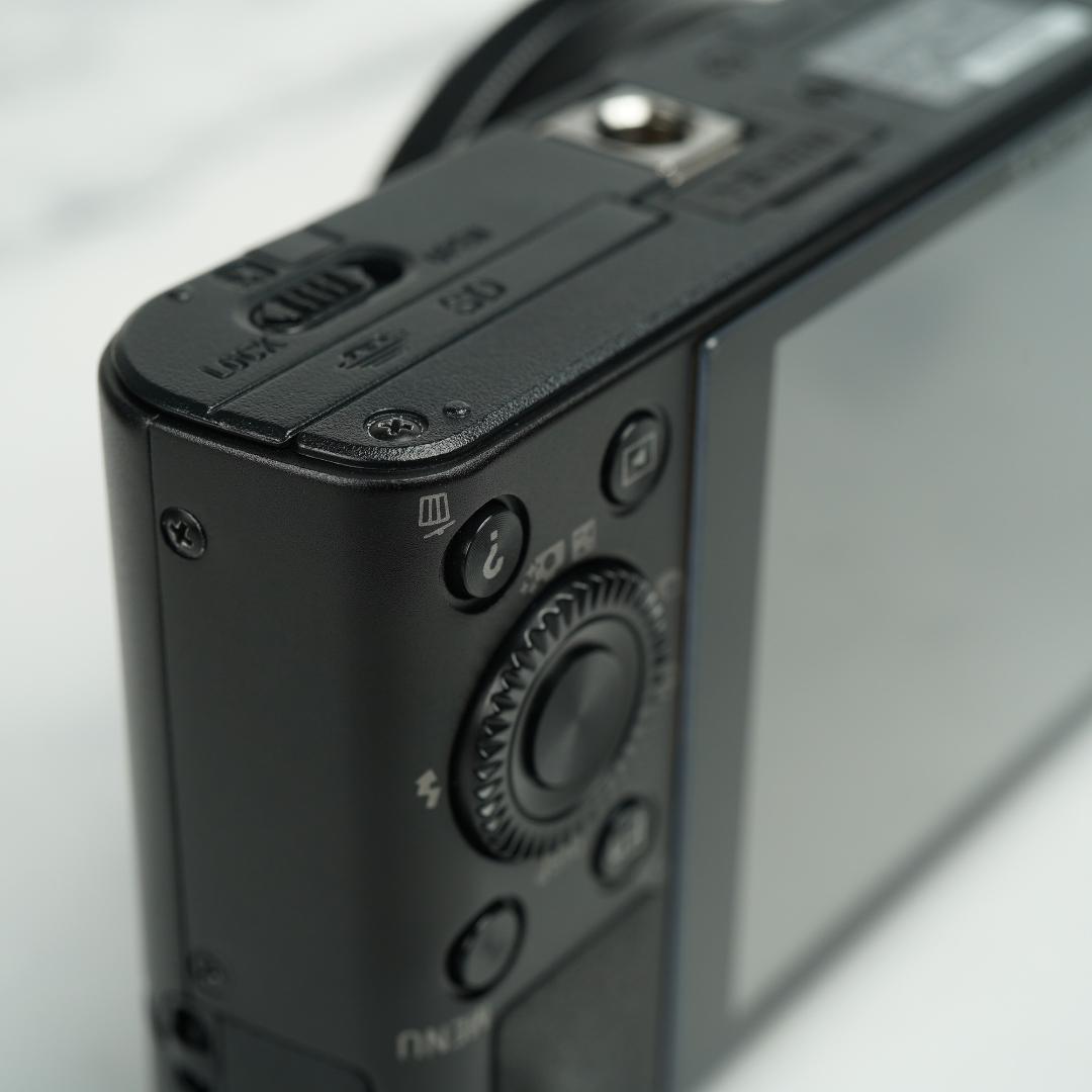【美品】SONY Cyber-shot DSC-RX100