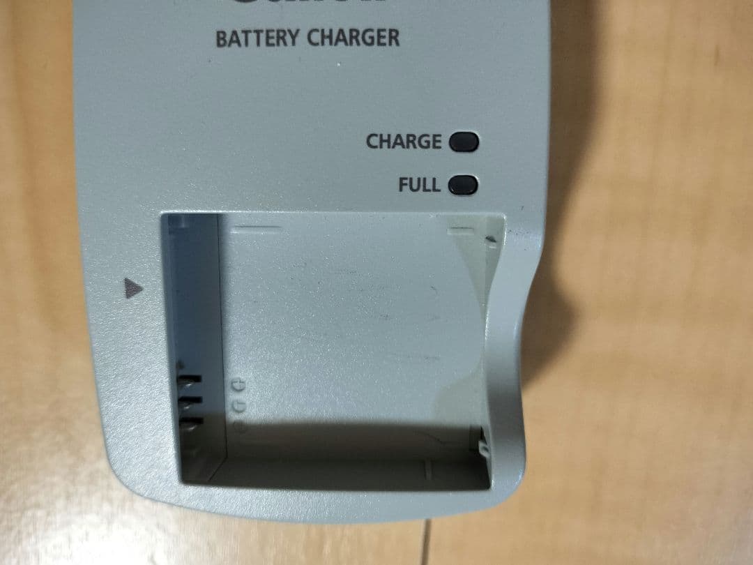 CANON IXY 10s 14.1メガピクセル 充電器 取説 デジカメ