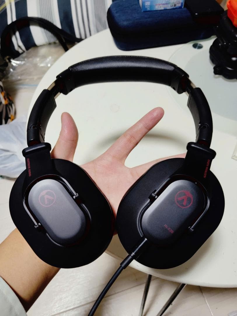 ヘッドホン Austrian Audio Hi-X20