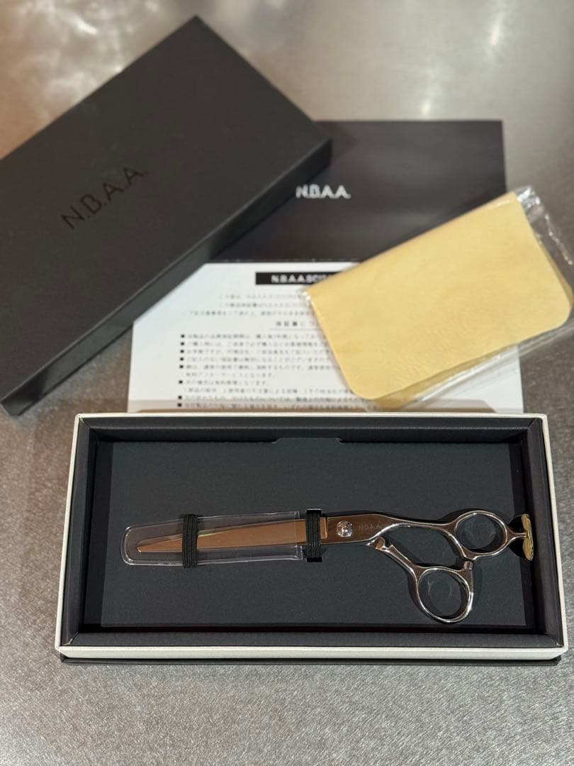 N.B.A.A. カッティングシザーズ 6.5インチ NB-SR1