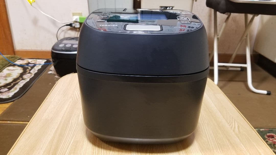 2024年製 東芝 圧力IH炊飯器 炎匠炊き 備長炭ダイヤモンド釜仕様