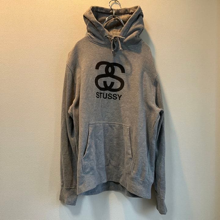 STUSSY ステューシー　プルオーバー　パーカー　スウェット　M シャネルロゴ