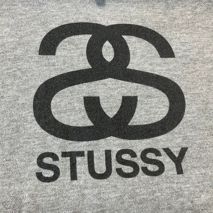 STUSSY ステューシー　プルオーバー　パーカー　スウェット　M シャネルロゴ