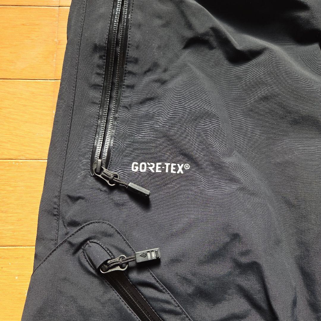 VOLCOM / ボルコム GORE-TEX スノボージャケット　Lサイズ