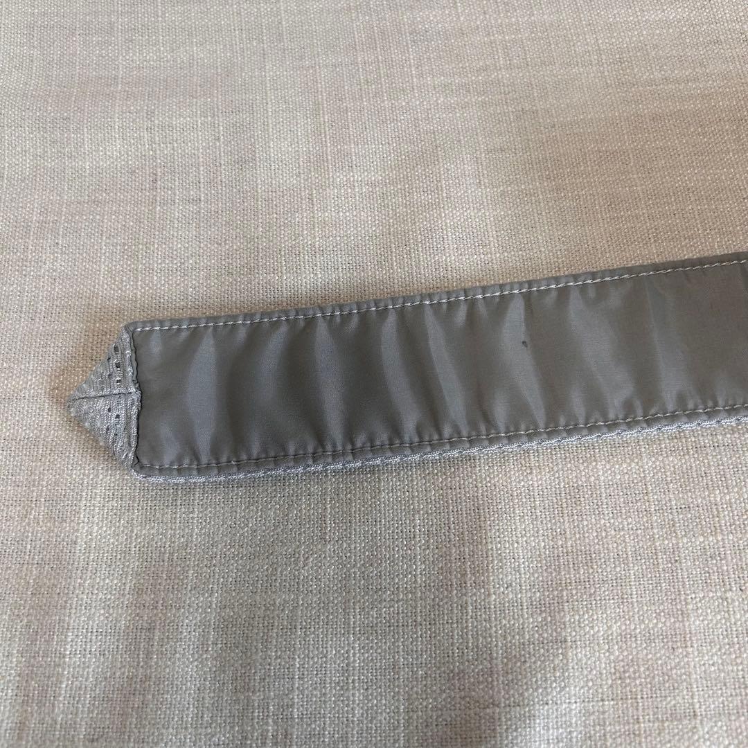 ベビービョルン ハーモニー シルバー　よだれパッド付き