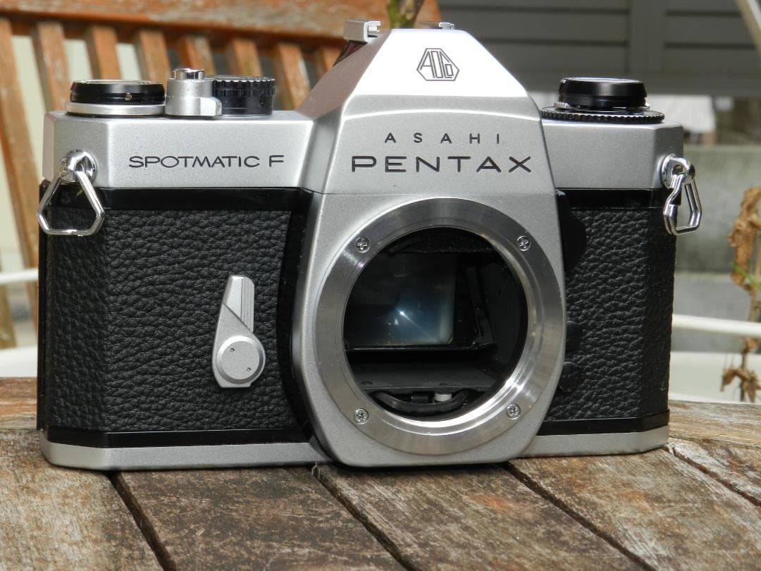 泣き虫　極美品　PENTAX SPOTMATIC F 一眼レフカメラ