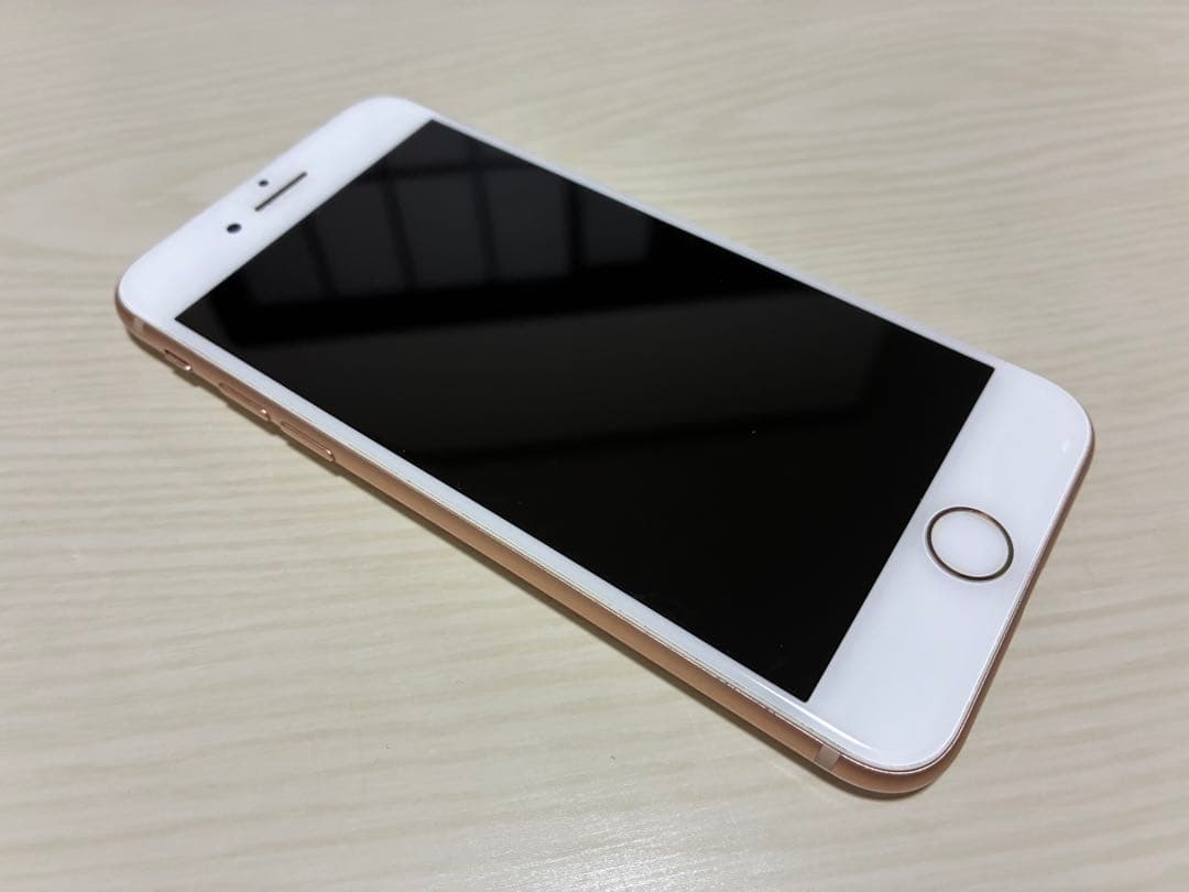 iPhone8 64GB ゴールド 100% SIMフリー 美品