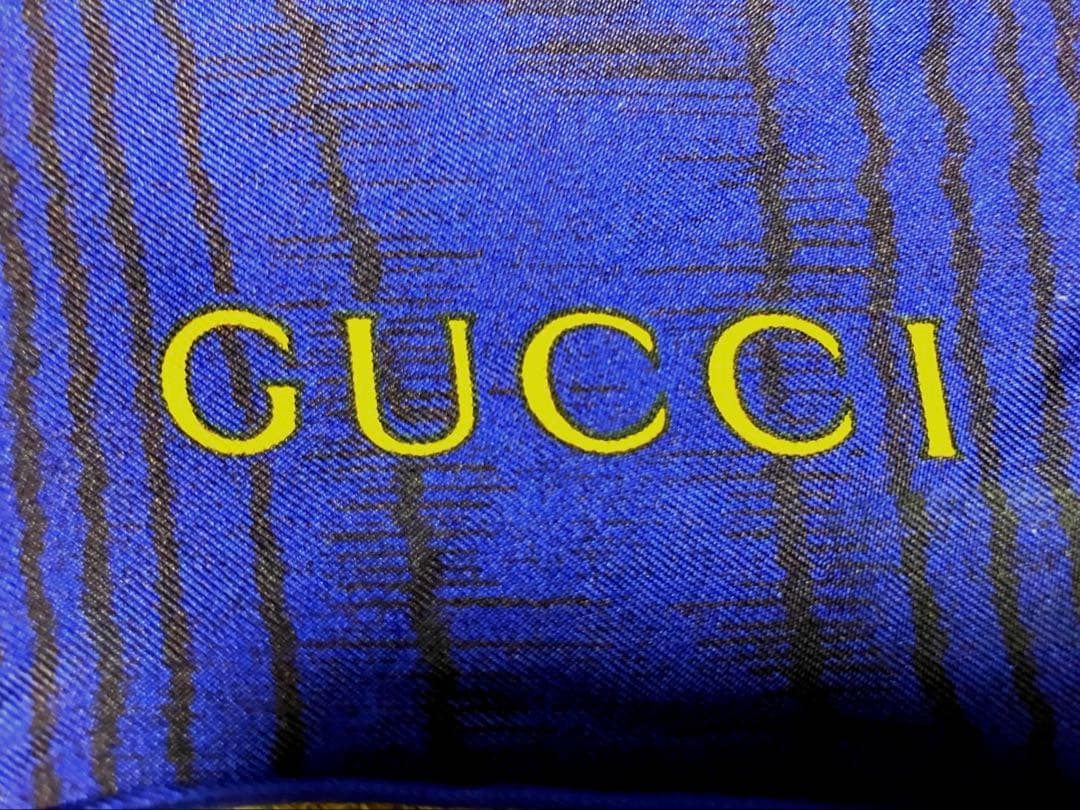 【新品未使用】GUCCI グッチ スカーフ ハンカチ 100%シルク 紺