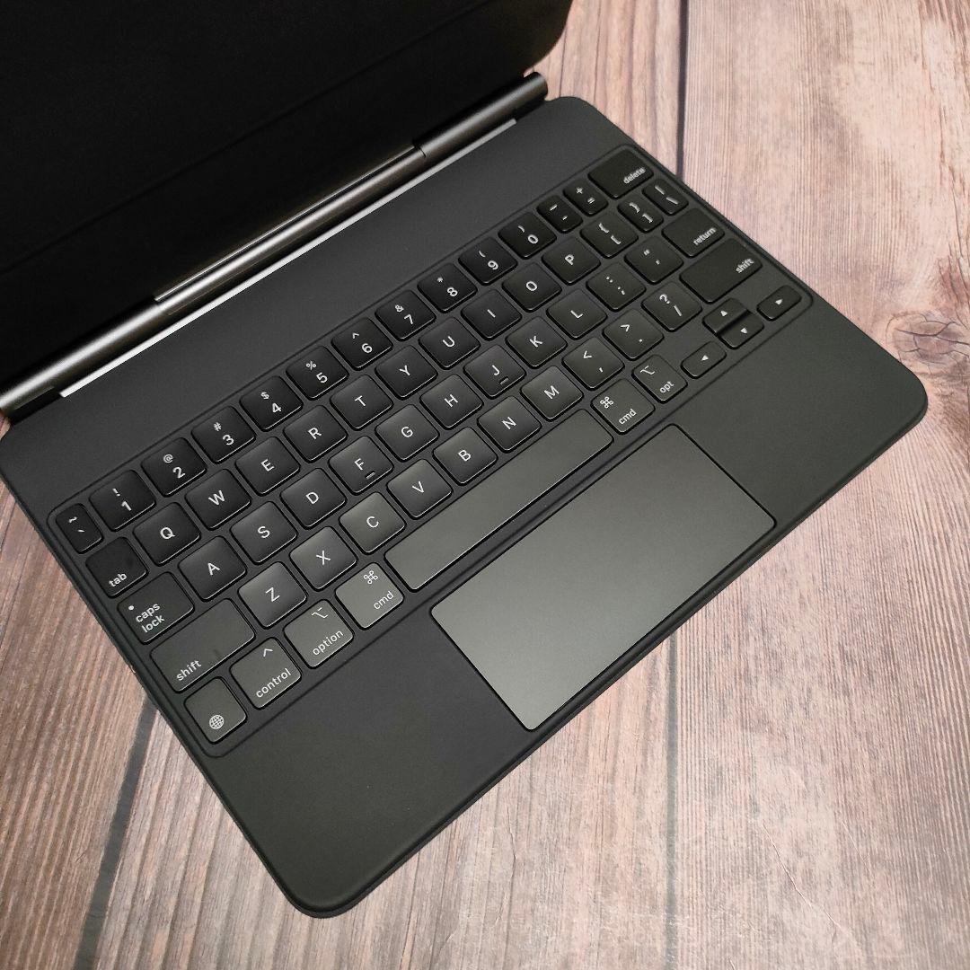 Magic Keyboard 11インチMXQT2LL/A 超美品