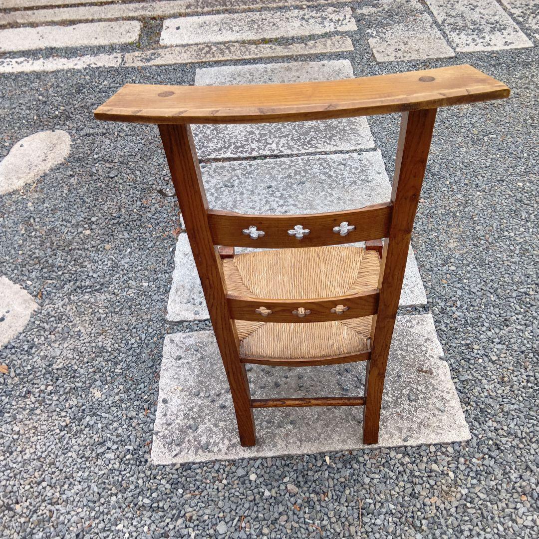 クラシック木製椅子 アーチ型背もたれ