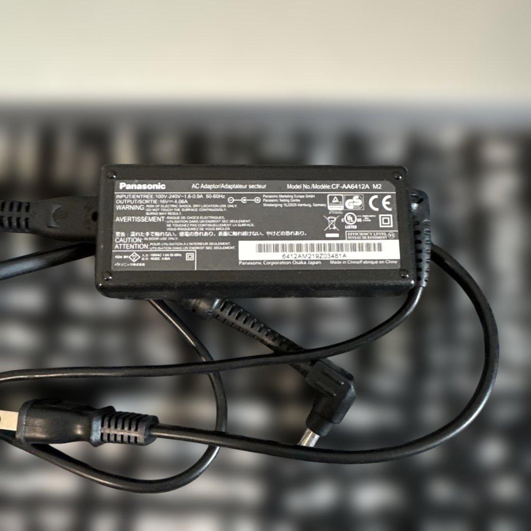 Panasonic レッツノート CF-QV8TFAVS