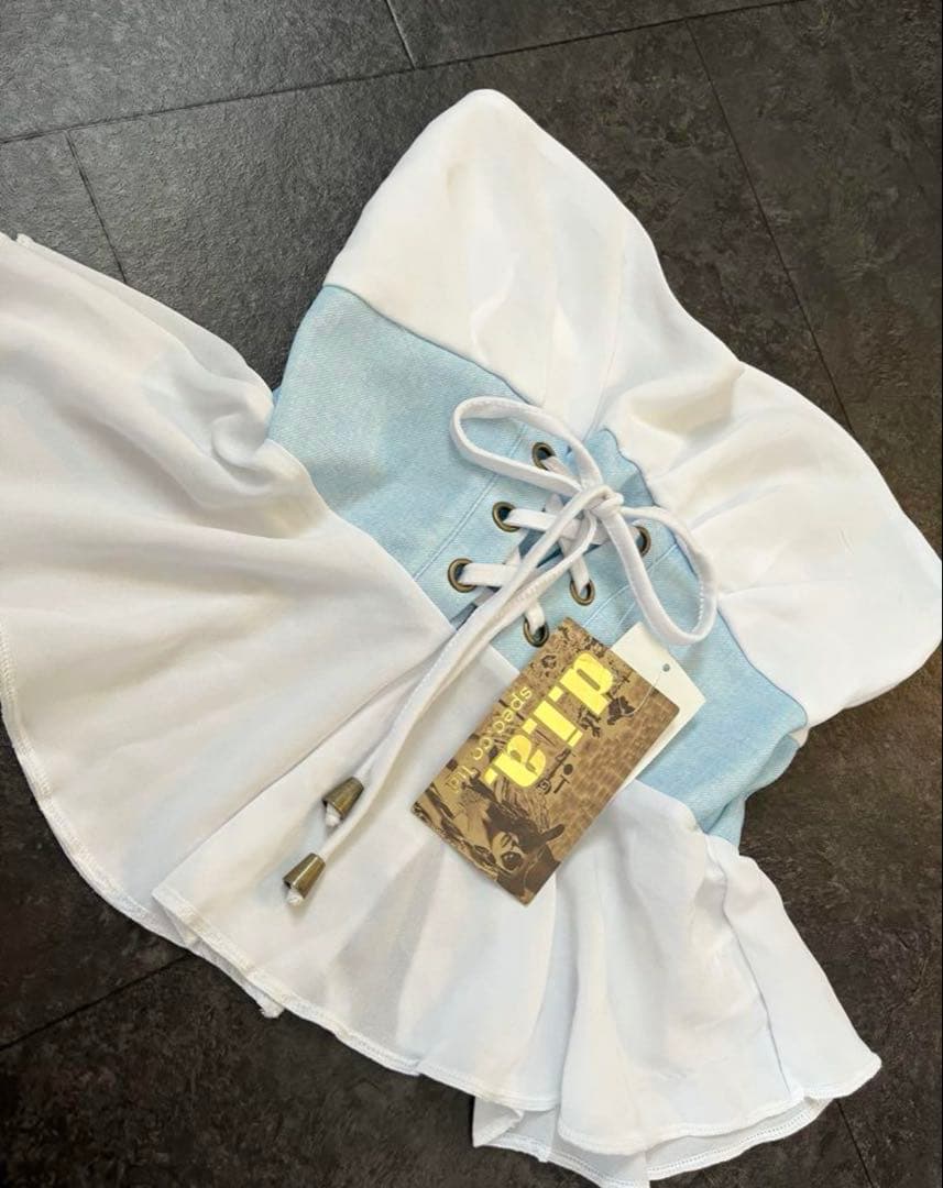 【希少】【新品タグ付き】 d.i.a. コルセット風シフォンベアトップス