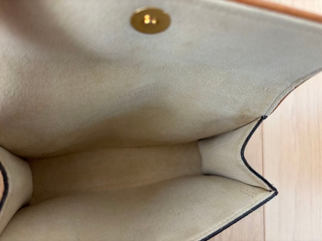 Louis Vuitton モノグラム ポシェット フロランティーヌ