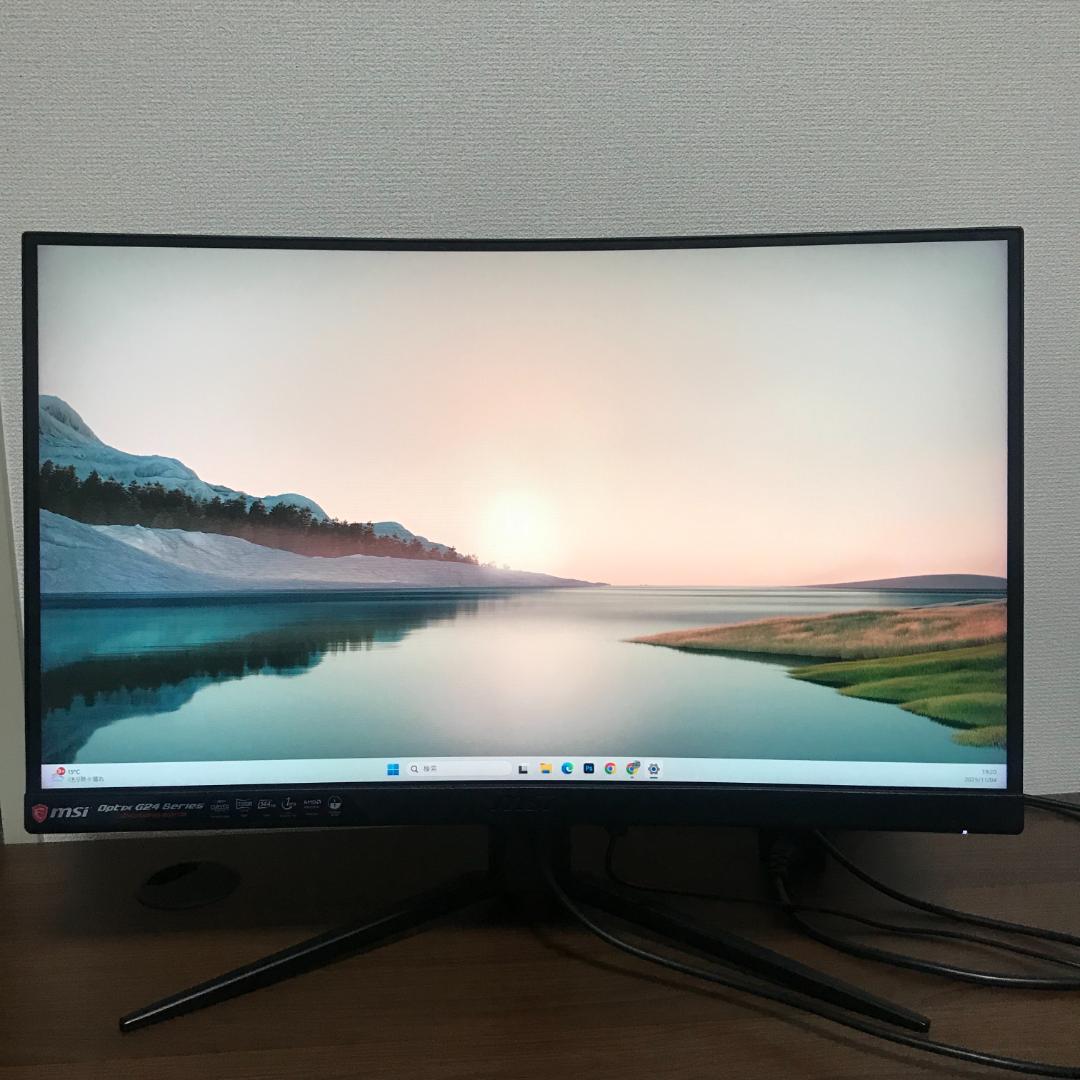 MSI Optix G24C4 23.6インチ 湾曲ゲーミングモニター