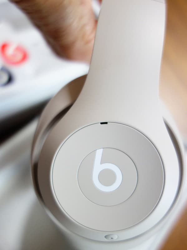 ミンサン様・Beats Studio Pro ワイヤレスヘッドホン サンドストン