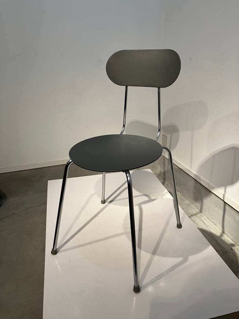 マジス、エンツォマーリ、エンゾマリMARIOLINA、カルテル、カッシーナ、