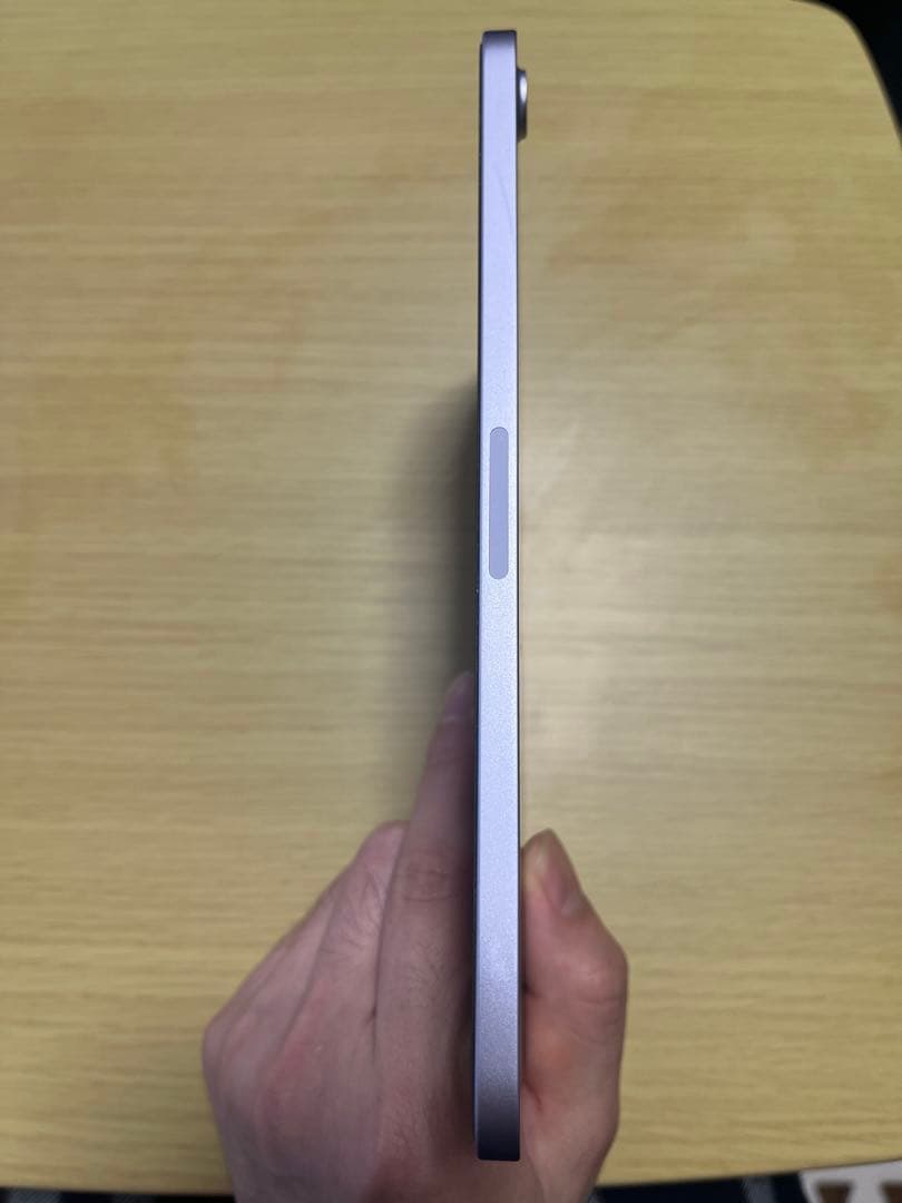 Apple iPad mini 第7世代　本体