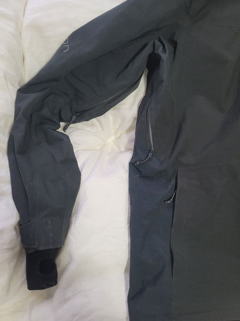 [ak] BURTON GORE-TEX フード付きジャケット L