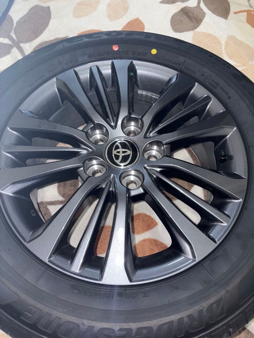 【90ノア25年12月納車　新車外し】　純正16インチ ホイールセット