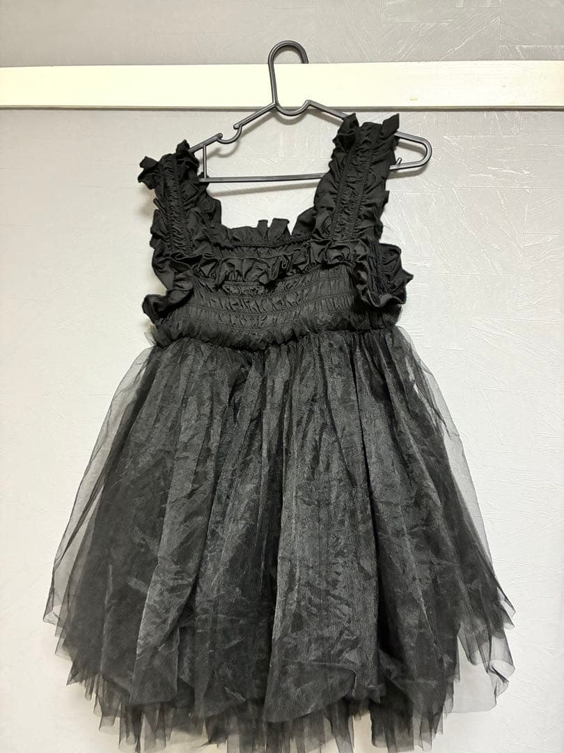 perna ペルナ　フリルチュールワンピース　ブラック