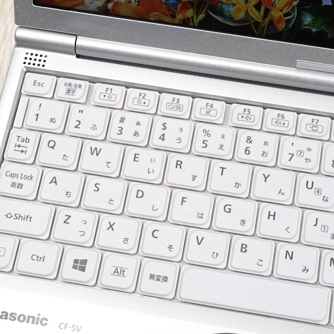 超高速大容量新品ＳＳＤ１ＴＢ搭載✨美品✨累積使用時間１２３０時間✨ノートパソコン