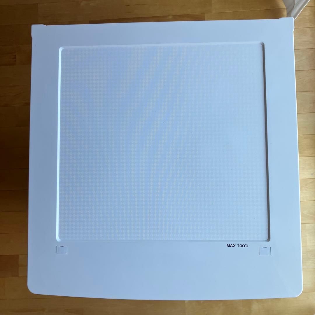 アイリスオーヤマ冷凍庫IUSD-6B-W