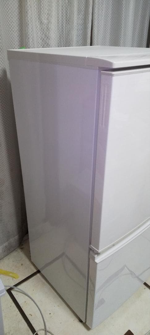 SHARP 冷蔵庫【137L】つけかえどっちもドア SJ-D14C-W ホワイト