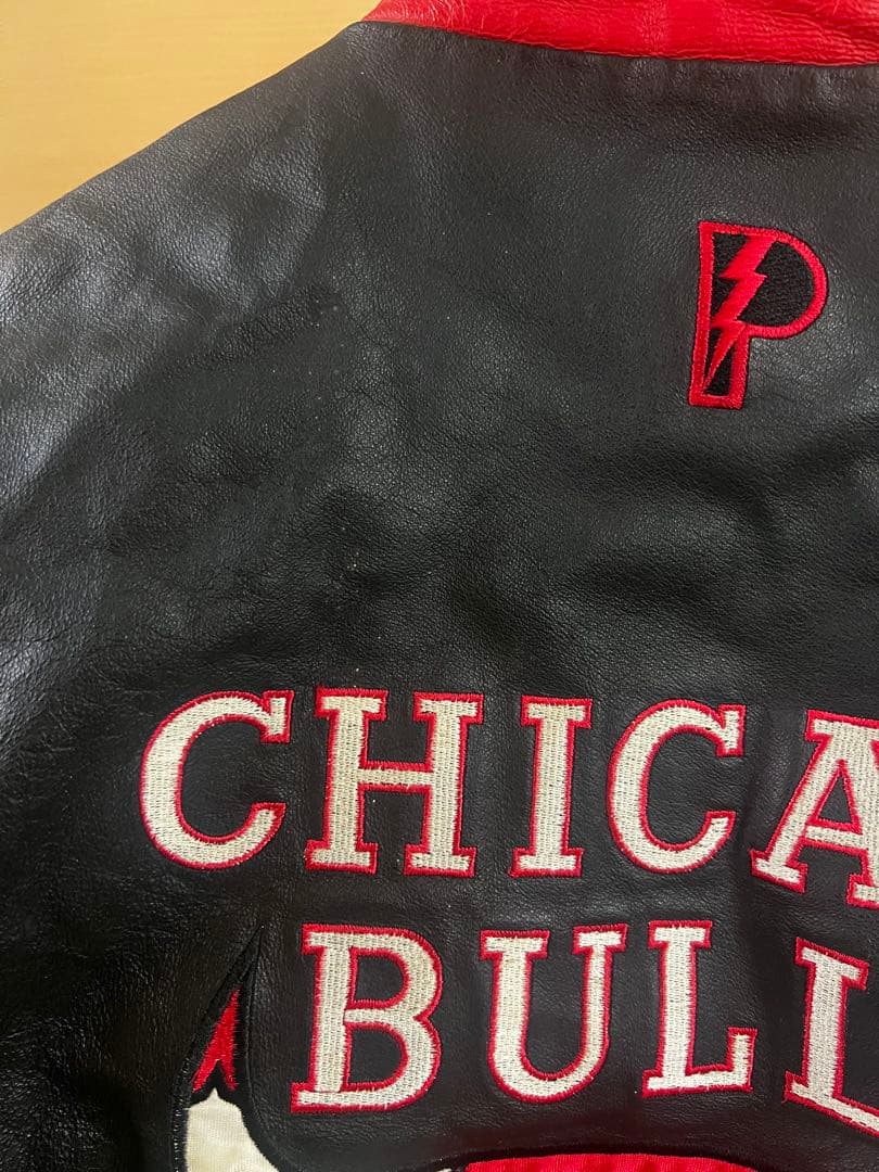 CHICAGO BULLS シカゴブルズ　レザージャケット 革ジャン
