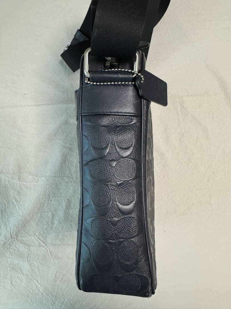 Coach レザー ショルダーバッグ