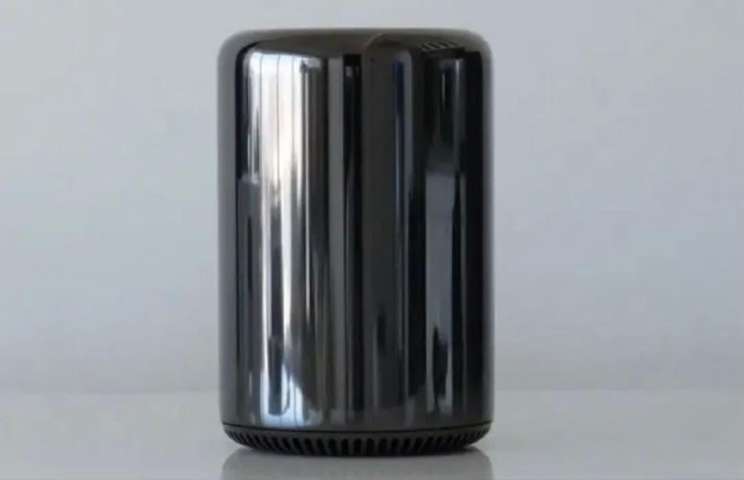 モモンガ　Mac Pro フルスペック