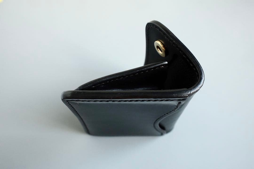 【さち】WILD SWANS タング シェルコードバン 黒