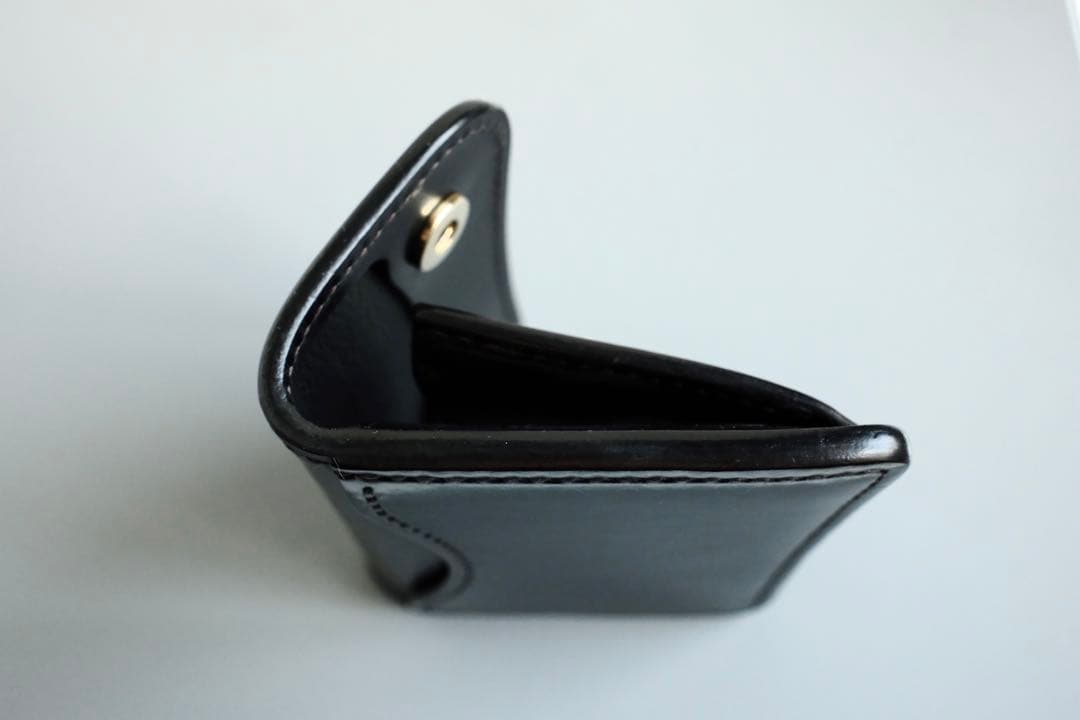 【さち】WILD SWANS タング シェルコードバン 黒