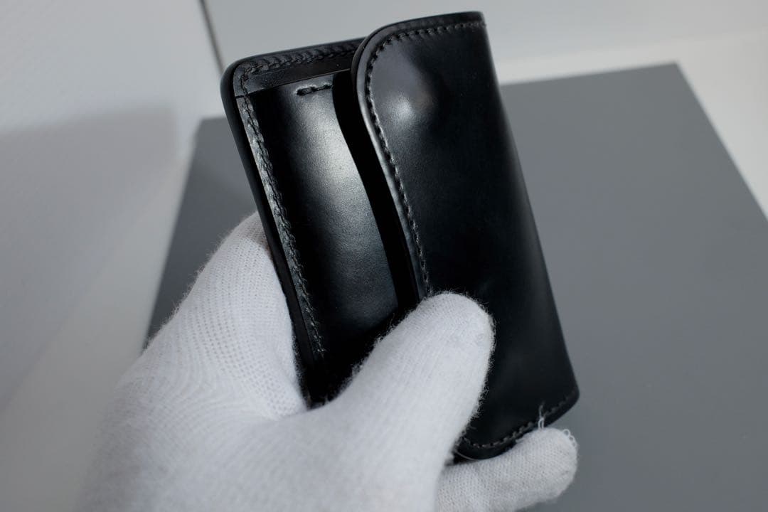 【さち】WILD SWANS タング シェルコードバン 黒