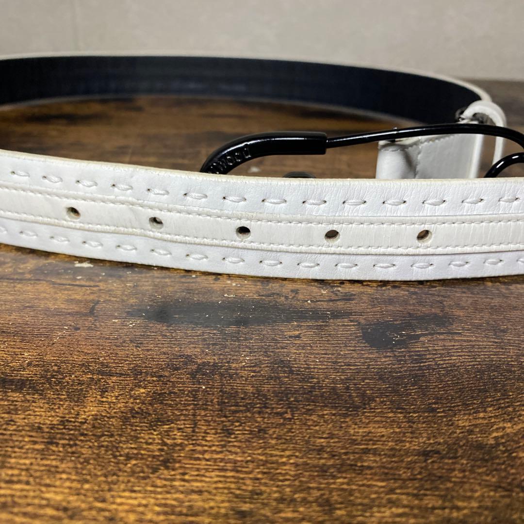 Vivienne Westwood ／ 安全ピンバックルレザーベルト