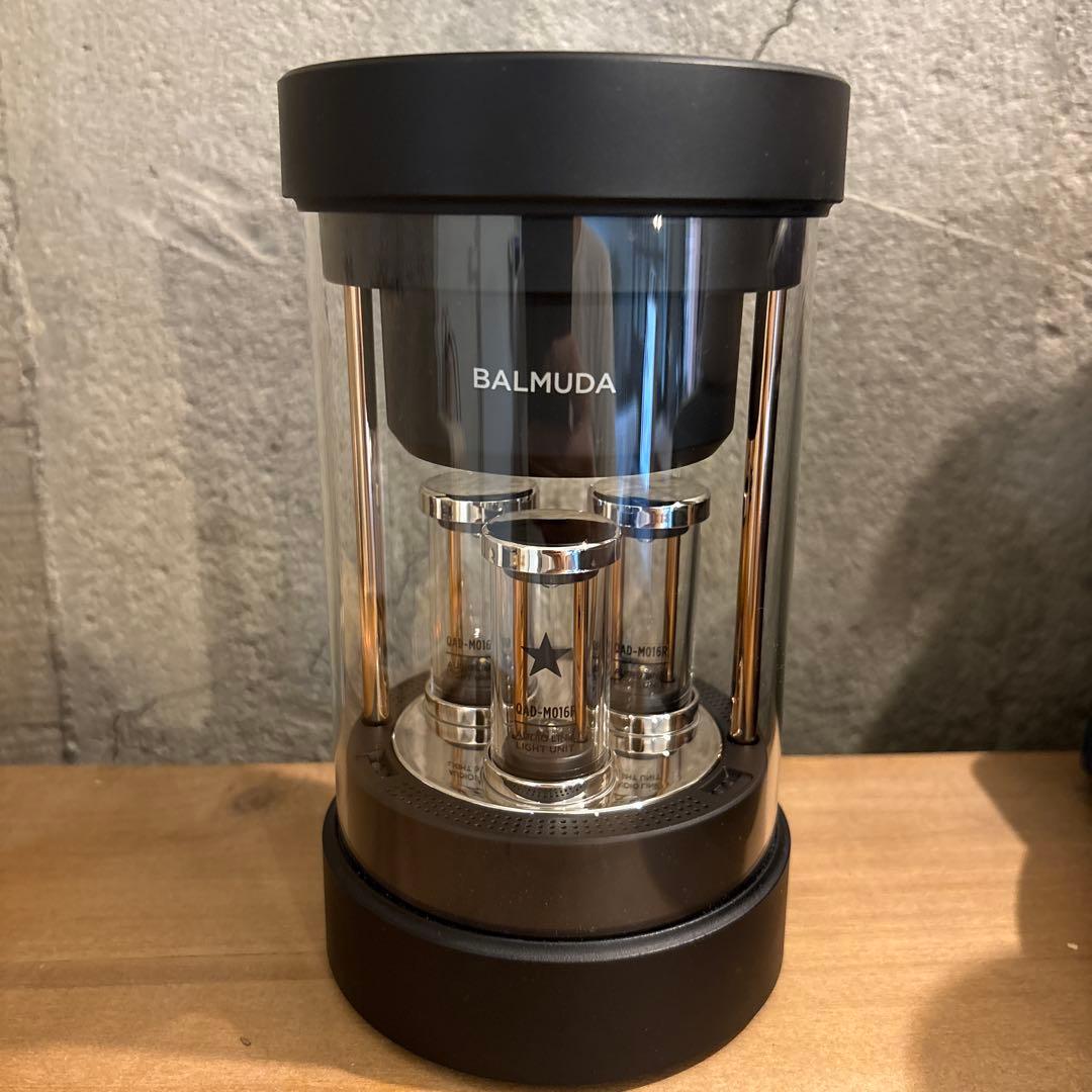 バルミューダ　スピーカー　M01A-BK 2022年製 ブラック　596