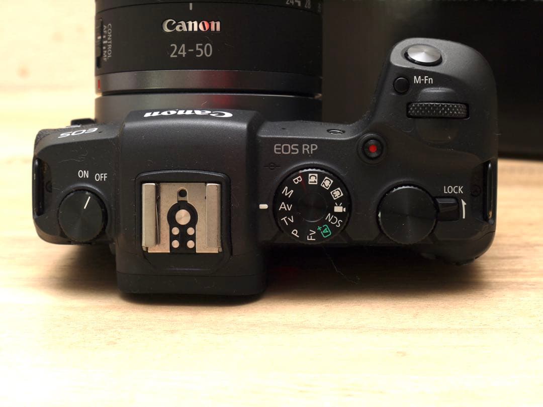 Canon EOS RP ミラーレス一眼 24-50mmレンズ