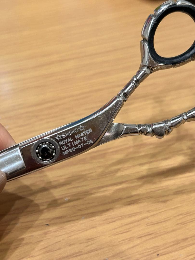 ロイヤルマスター ULTIMATE MF60 6.0インチ シザー 刻印あり