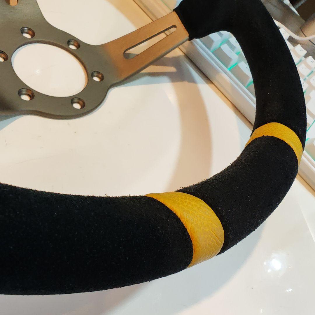 モモ　momo 　ドリフト　D-20 330mm ブラックスエード