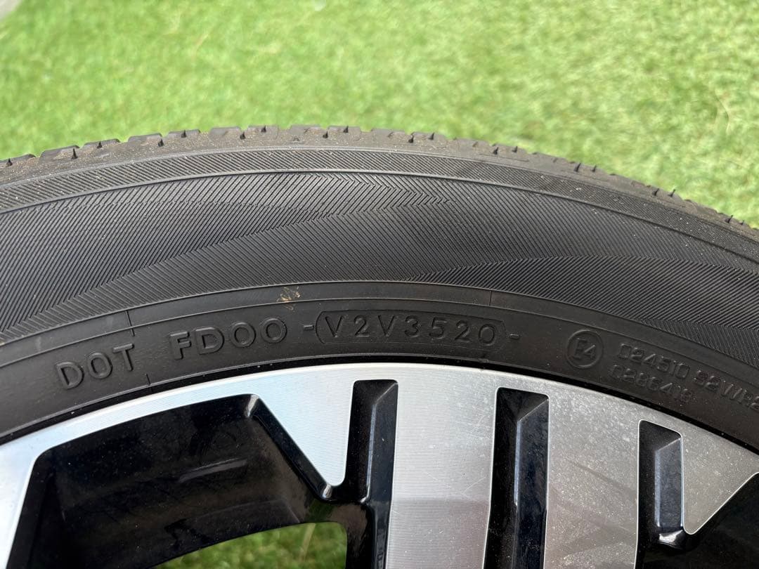 三菱 デリカd5 ホイールセット タイヤ付き