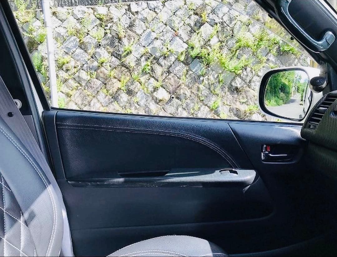 ♦️ マイスタイル ❗️ フロントドアパネル　ユーロステッチレザー調生地