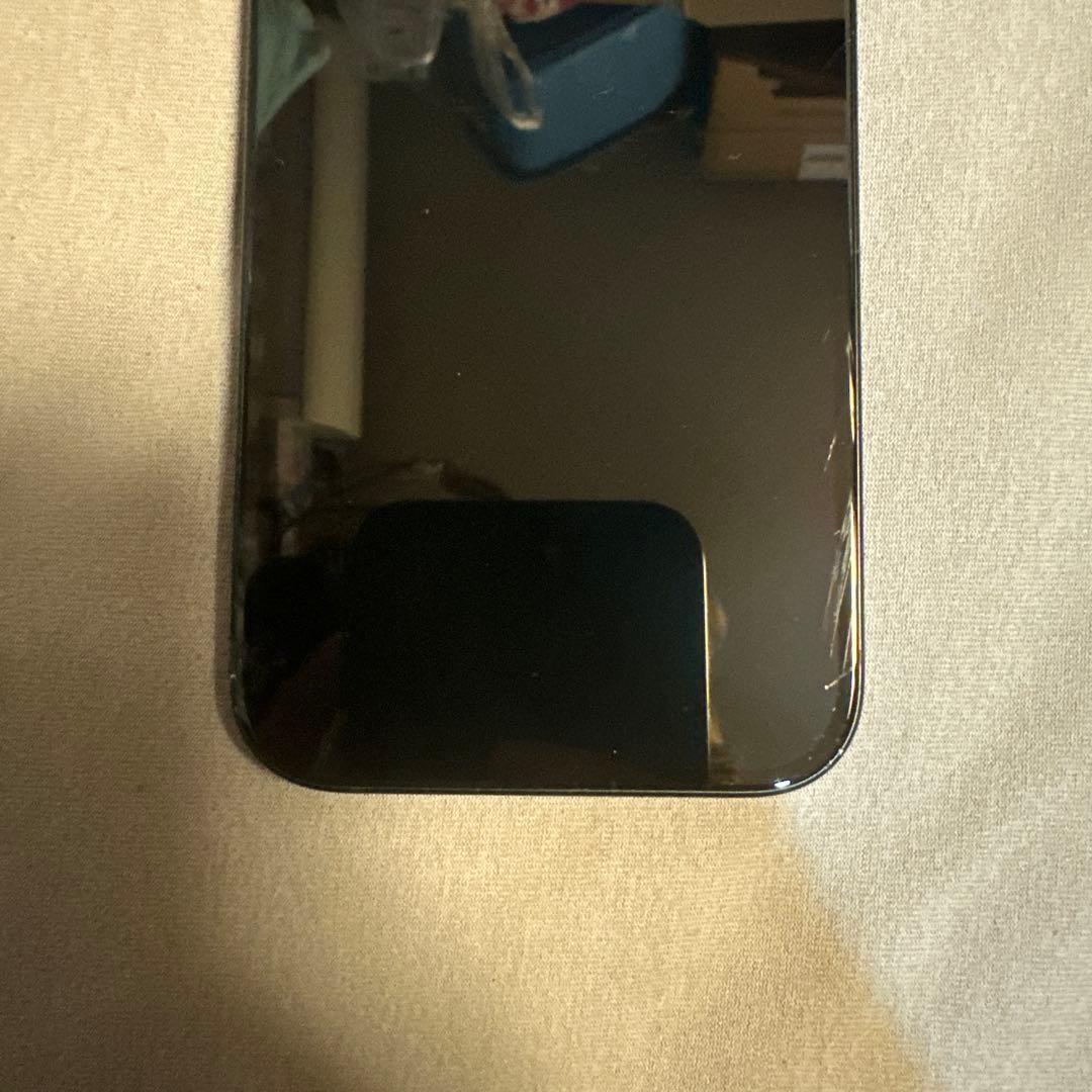 よ*ん様 iPhone 15 128GB SiMフリー バッテリー99%