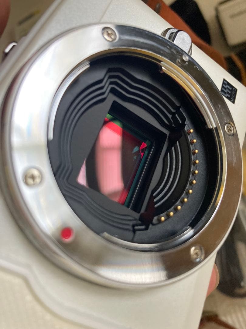 OLYMPUS E-PL6 ホワイト/ 25mm f1.8 単焦点レンズのセット