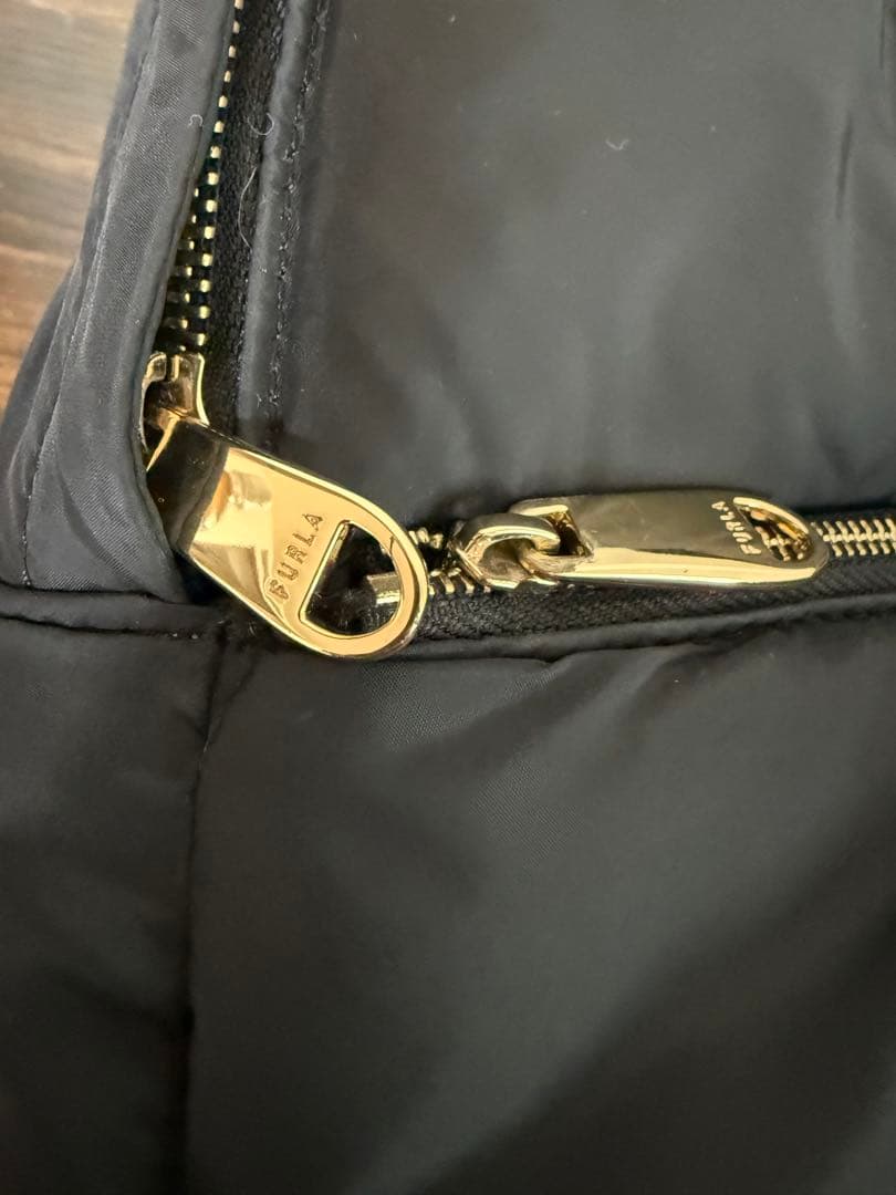 FURLA ブラック リュック　ナイロン