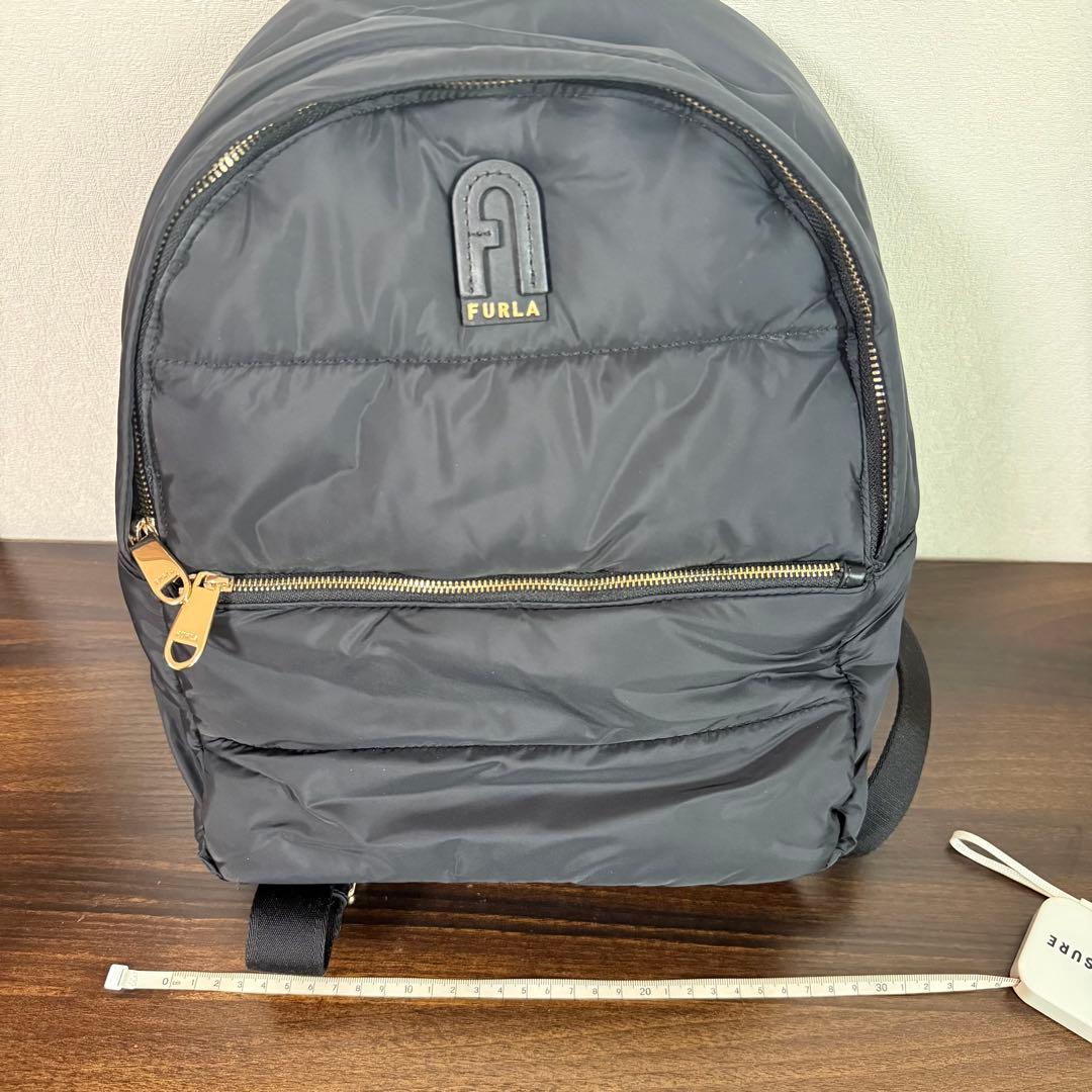 FURLA ブラック リュック　ナイロン