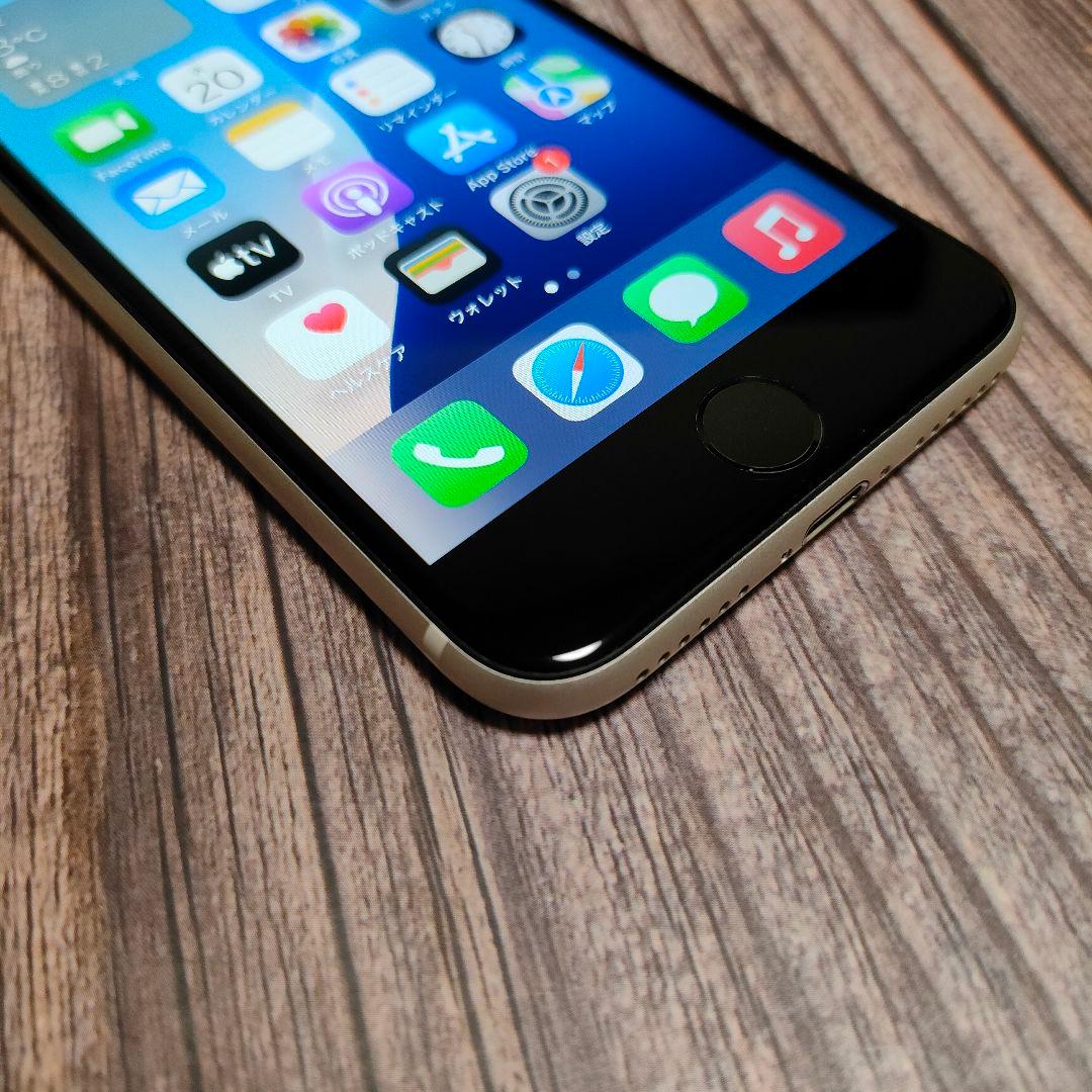 iPhone SE 第3世代 SIMフリー 64GB 美品 ガラスフィルム付き
