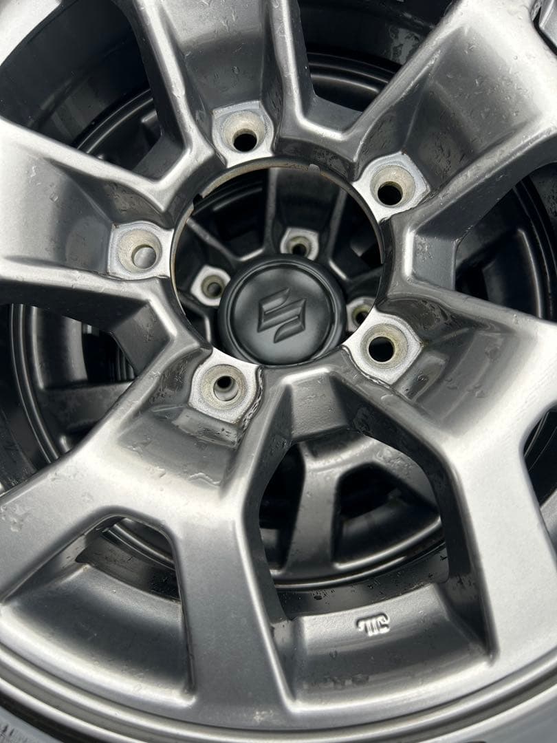 新車外しジムニーシエラ純正アルミ&タイヤ4本セット