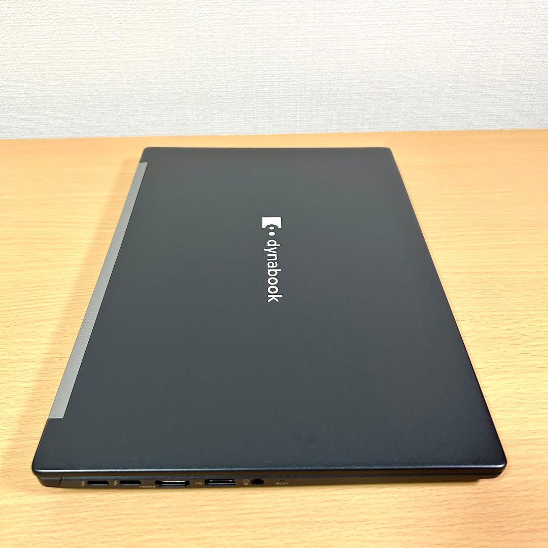 美品 東芝 TOSHIBA dynabook G83/KW 16GB 512GB