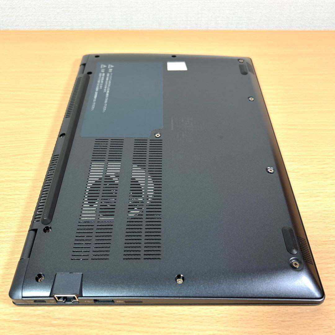 美品 東芝 TOSHIBA dynabook G83/KW 16GB 512GB